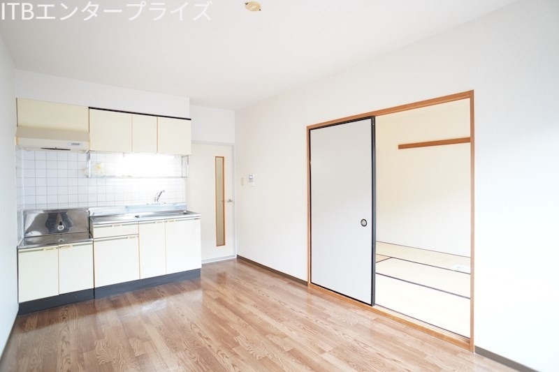 リバティ上島の居間写真