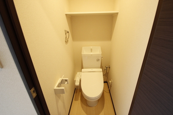 トイレ　※別部屋の写真です