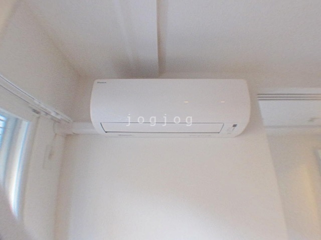 その他設備　夏は快適に過ごせます。エアコン付きです。