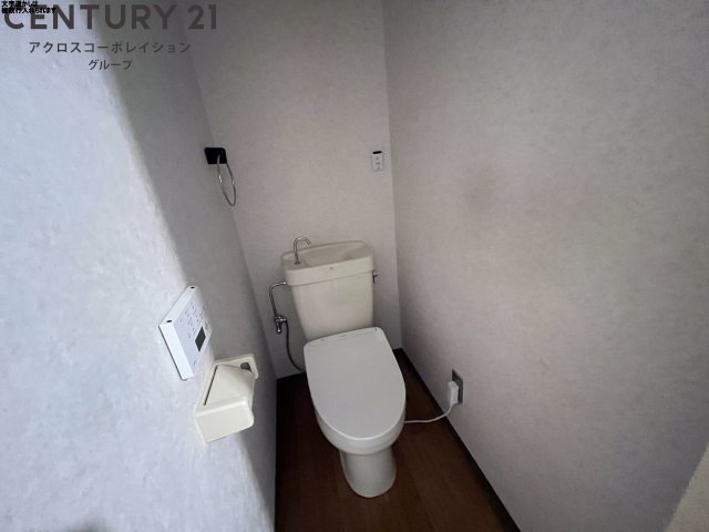 トイレ　シンプルで使いやすいトイレです♪