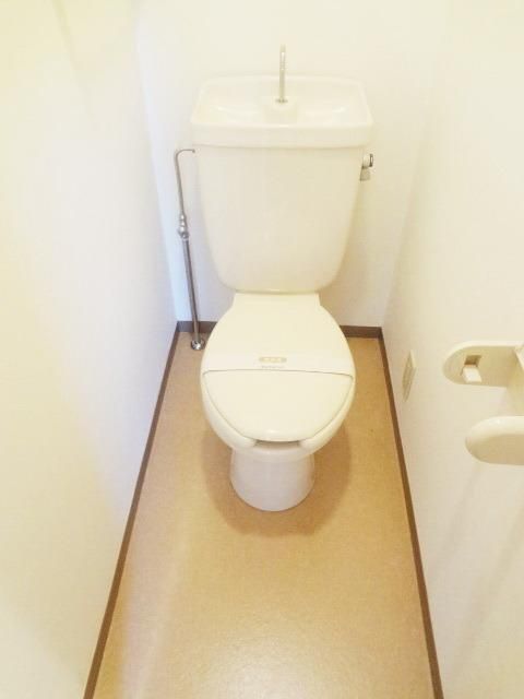 トイレ　☆トイレはこちらです☆