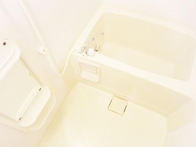 バス・シャワールーム　☆追い焚きもできます☆