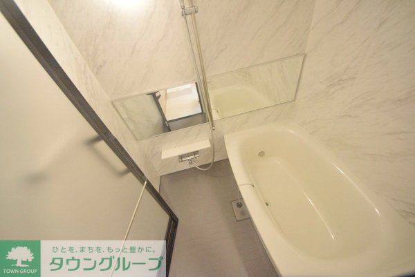 バス・シャワールーム
