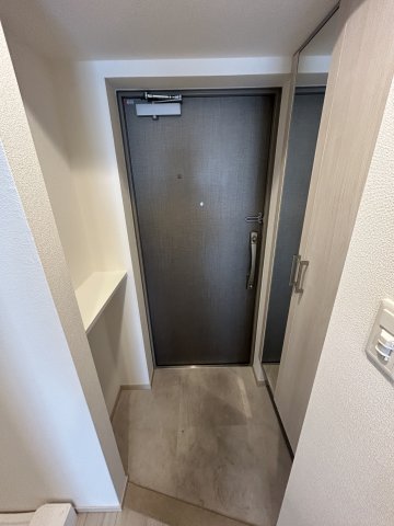 玄関　シンプルで使いやすい玄関です