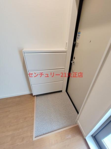 収納　シューズボックス