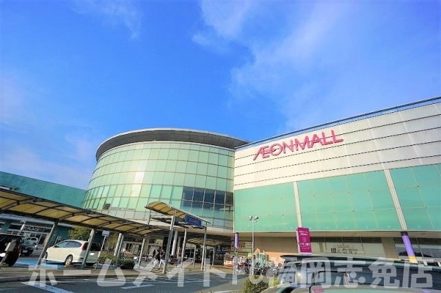 スーパー　イオン福岡店（スーパー）まで955m