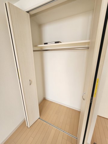 収納　ライジングプレイス石川町