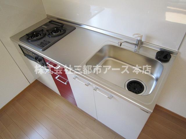 キッチン　別部屋の写真ですジュネス中延