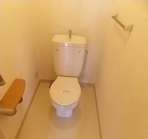 ラヴィールのトイレ写真