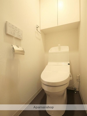 ブルーライン 阪東橋駅 徒歩3分 11階建 築10年のトイレ写真