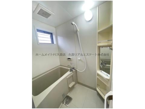 バス・シャワールーム　同建物別号室