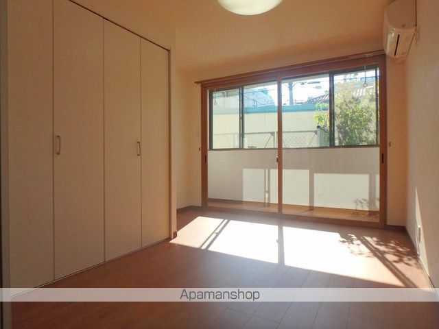 小嶋ビルの居間写真