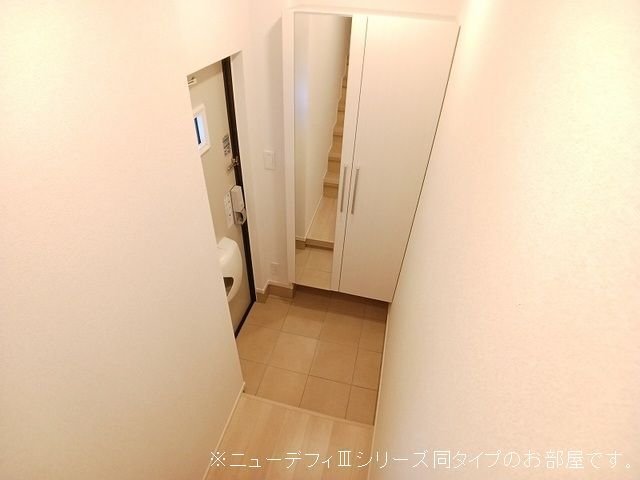 玄関　明るい玄関です