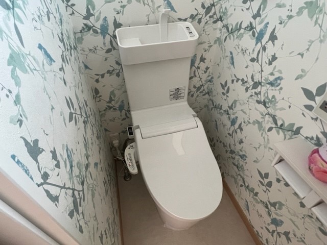 バス・シャワールーム　温水洗浄便座！