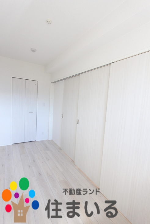 ドラックストア　V・drug緑鳴丘店（ドラッグストア）まで414m