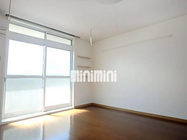 居室・リビング　日当たり良好なお部屋です。