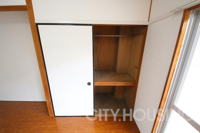 収納　※モデルルームで、家具は展示用です。