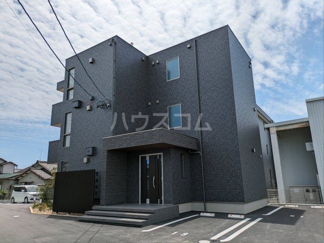 ルミナーレの建物外観