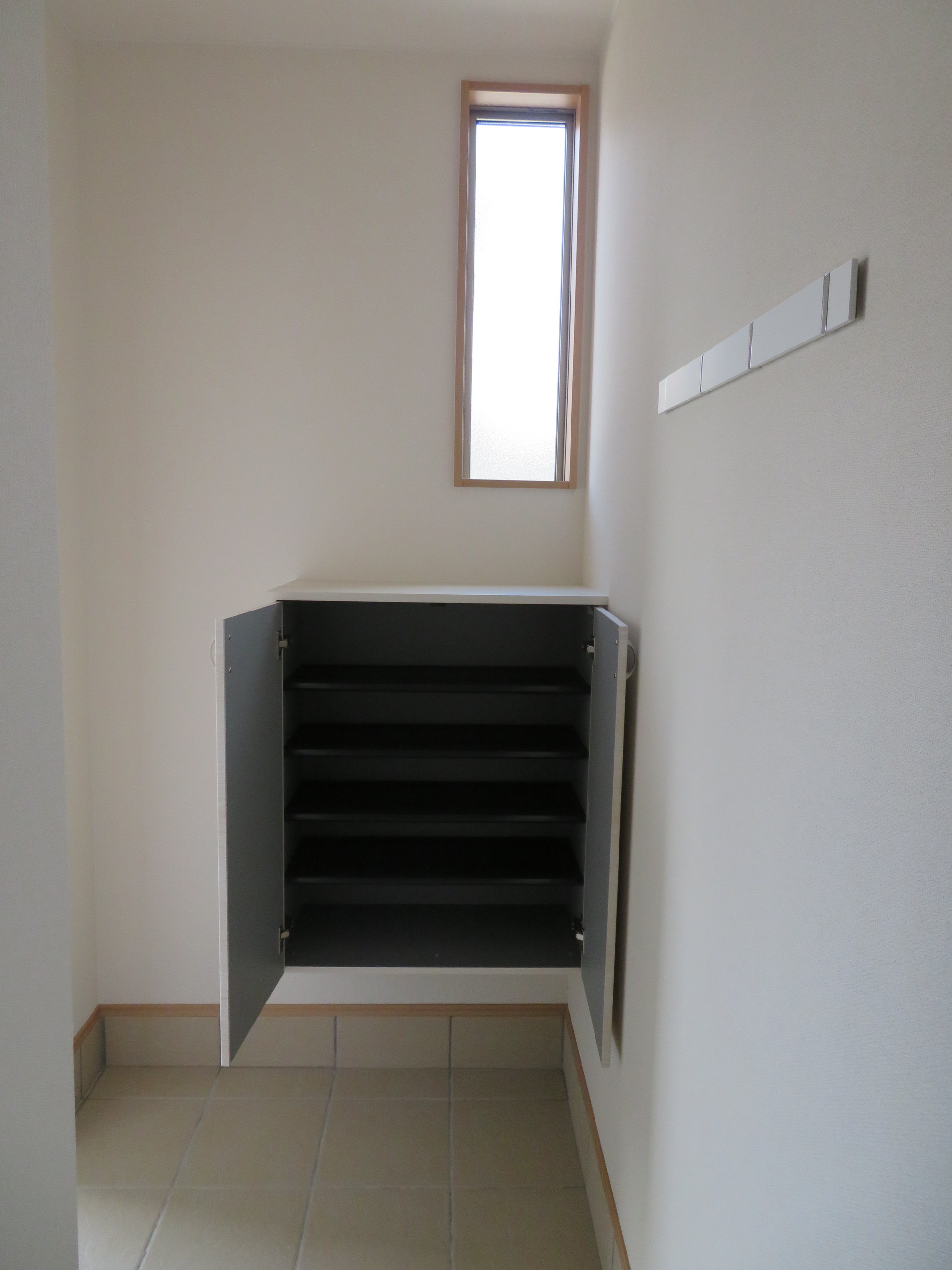 玄関　シューズボックス付き玄関です