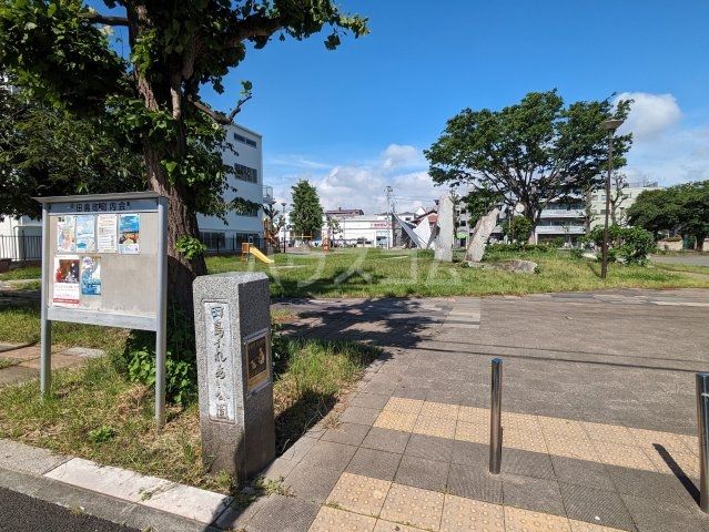 【川崎市川崎区小田のマンションの公園】