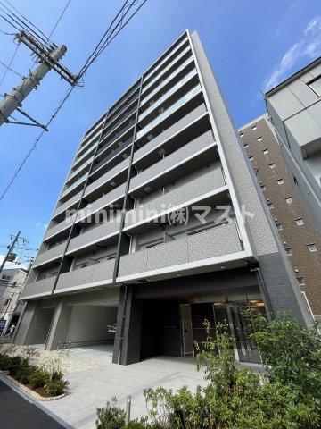 大阪市北区本庄西のマンションの建物外観