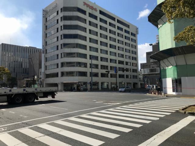 【高松市錦町のマンションのコンビニ】