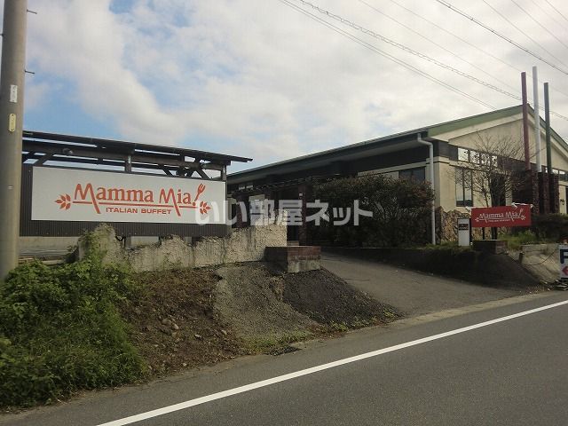 【美濃加茂市下米田町則光のアパートの飲食店】