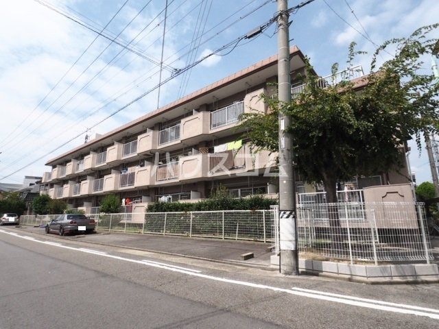 メゾン木村の建物外観