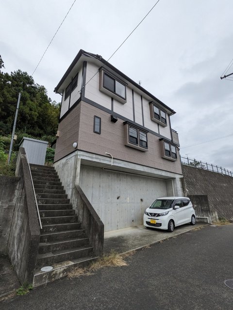 広袴町一戸建住宅の建物外観