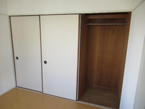 ハイツ寿里庵　収納　クローゼット
