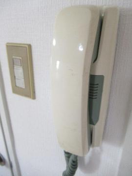 ハイツ寿里庵　セキュリティ　インターホン