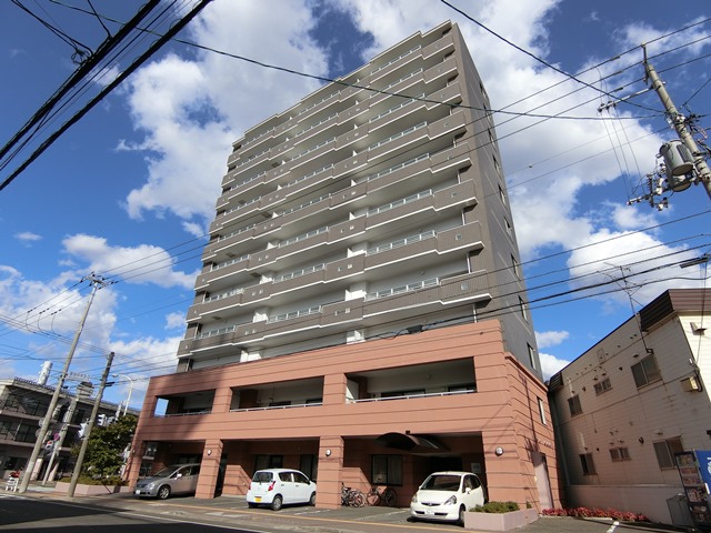 ヴィビ新札幌IIの建物外観