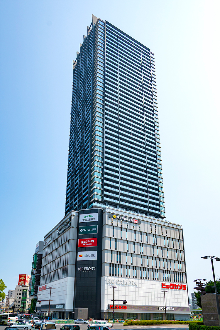 【広島市南区西蟹屋のマンションのショッピングセンター】