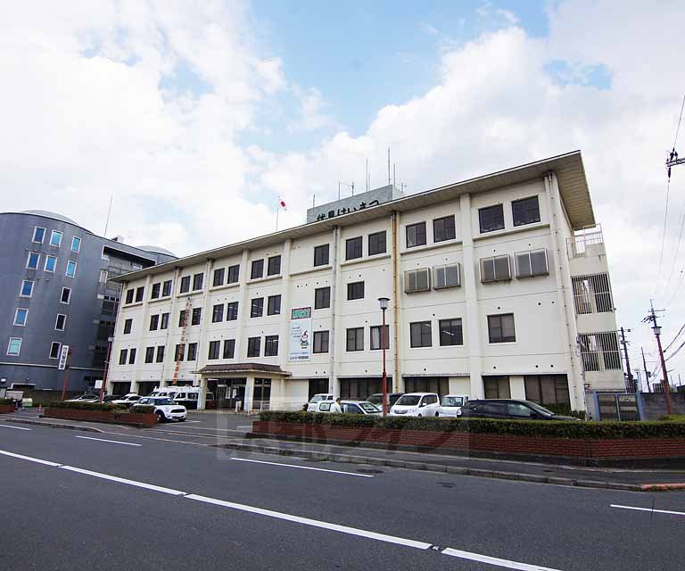 【京都市伏見区南寝小屋町のマンションの警察署・交番】