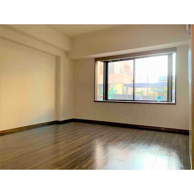 居室・リビング　9.9帖