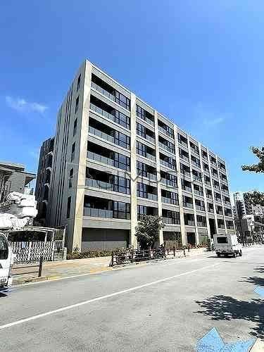 ザ・ライオンズ池袋の外観