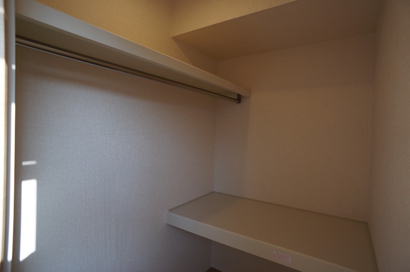 収納　ウォークインクローゼット