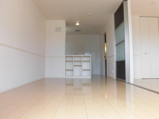 居室・リビング　広々リビング