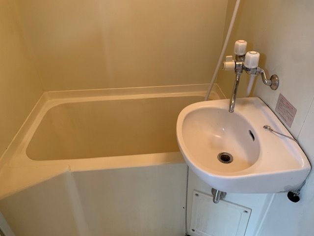 バス・シャワールーム　別号室