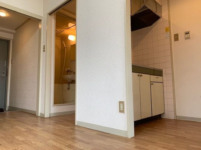 居室・リビング　別号室