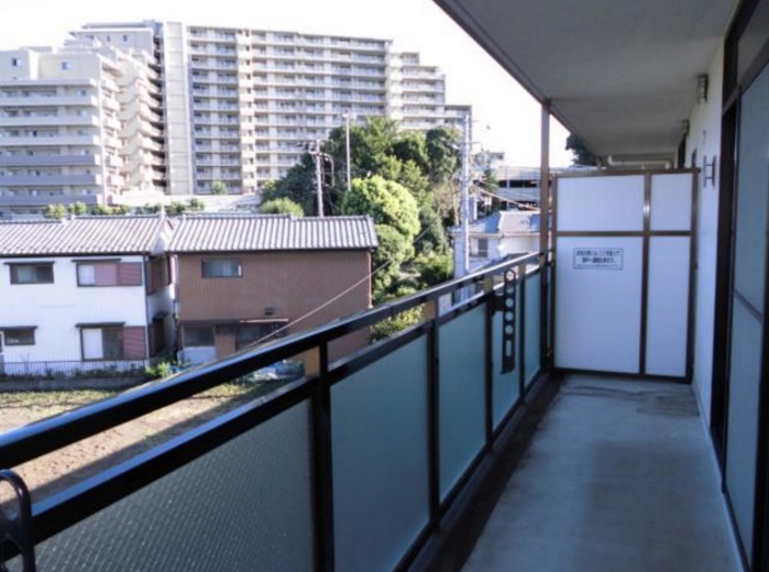 バルコニー　別部屋参考写真です
