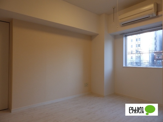 居室・リビング　◆洋室７．２帖