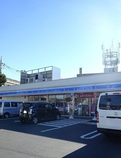 コンビニ　ローソン（コンビニ）まで400m