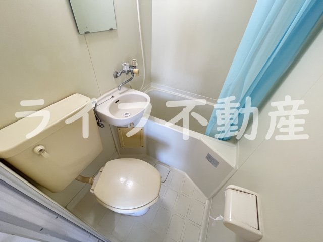 バス・シャワールーム　お風呂で日々の疲れを落としましょう