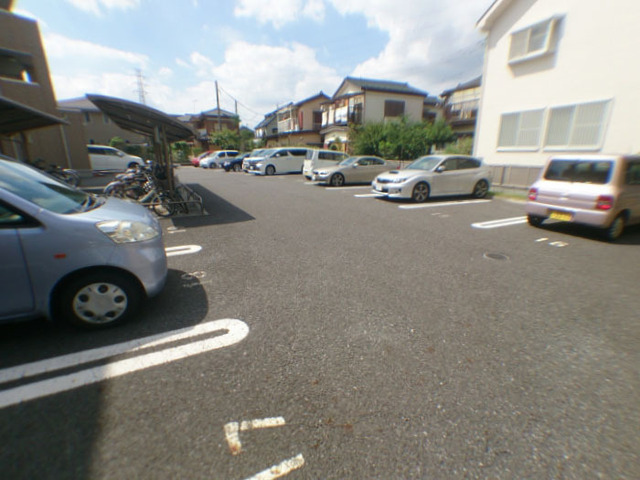 駐車場　駐車場