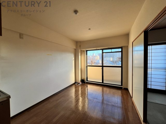 居室・リビング　南向きで日当たり良好なリビングです！