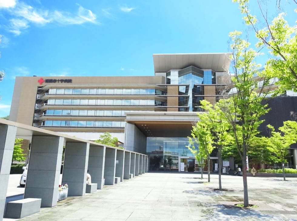 病院　姫路赤十字病院（病院）まで925m