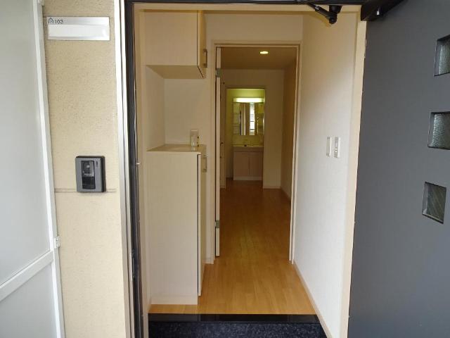 玄関　廊下