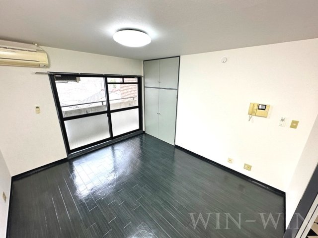 居室・リビング　イメージ（同建物内・同間取りの写真）