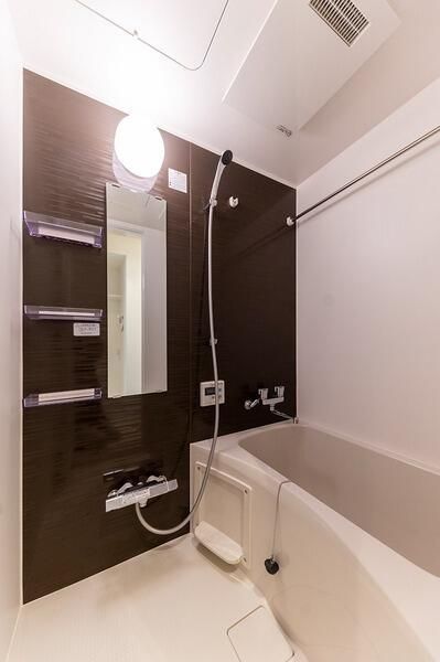 バス・シャワールーム　☆ゆったりくつろげるお風呂☆